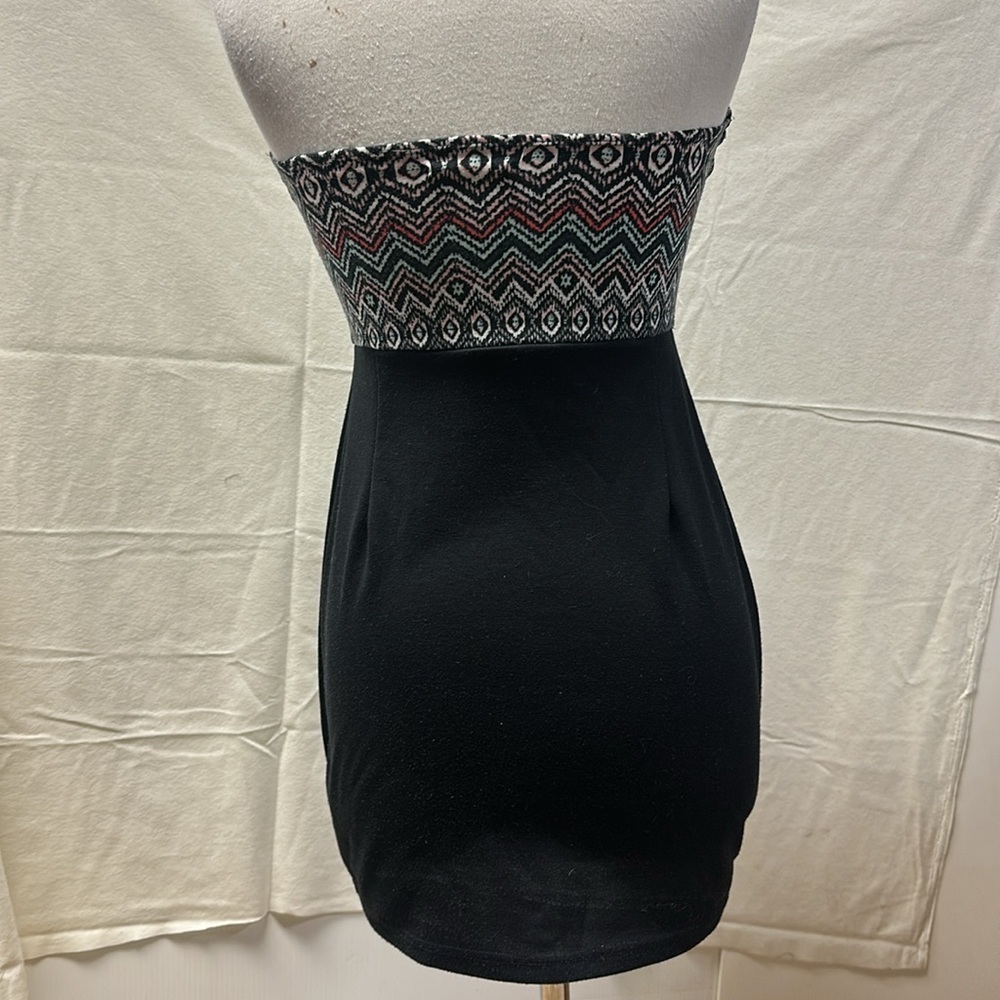 Ardene - Picture 3 of 3